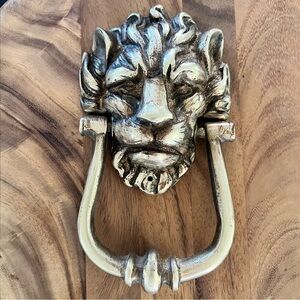 Lion Head Door Knocker Large Vintage
Antique Brass 8.5" X 4"